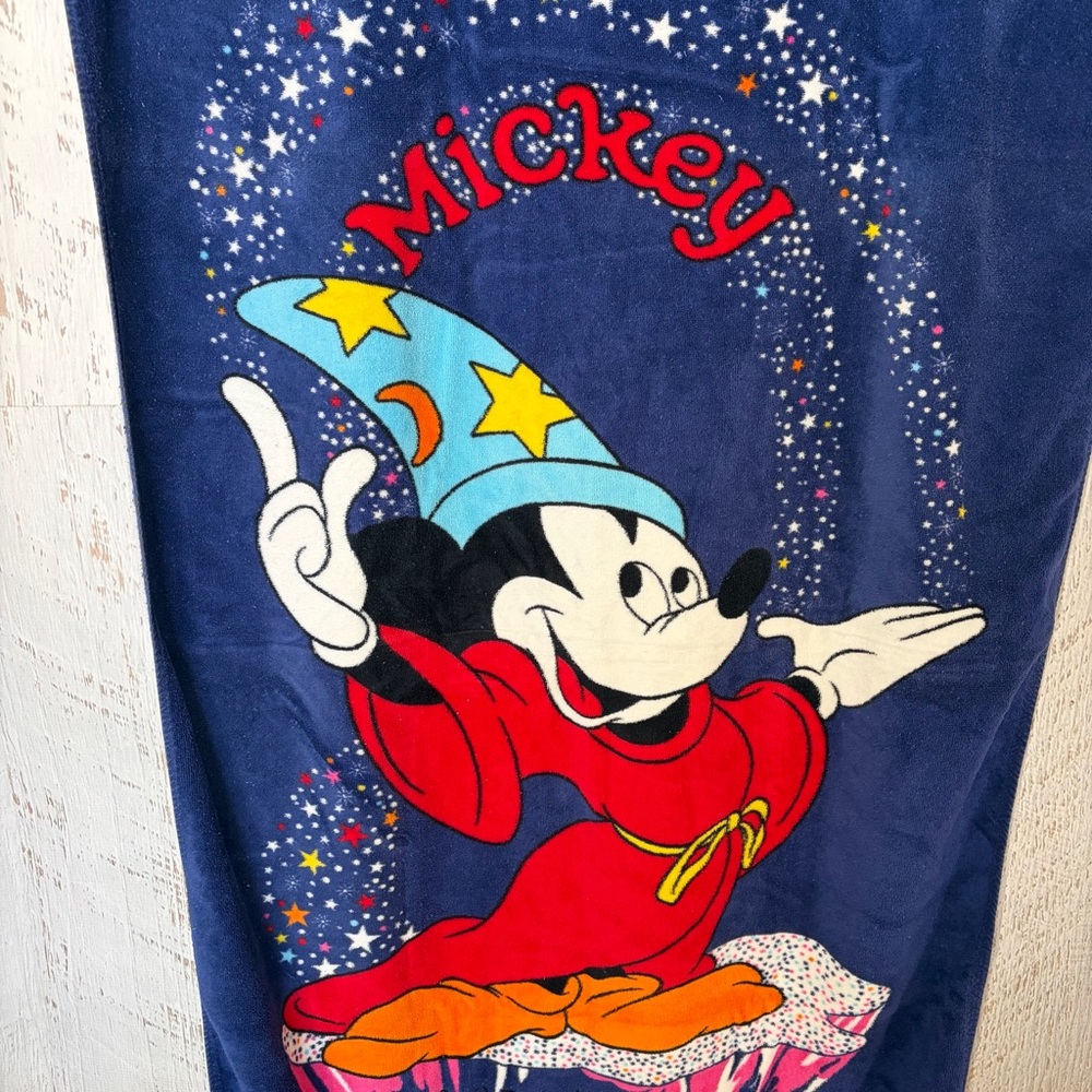 Vintage Mickey 100% Cotton Beach Towel- Disney